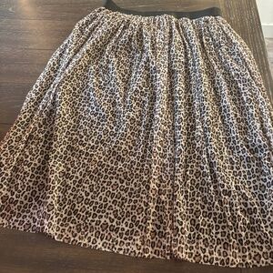 Leopard skirt